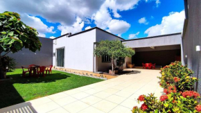 Linda Casa Equipada Bairro tranquilo prox Cataratas